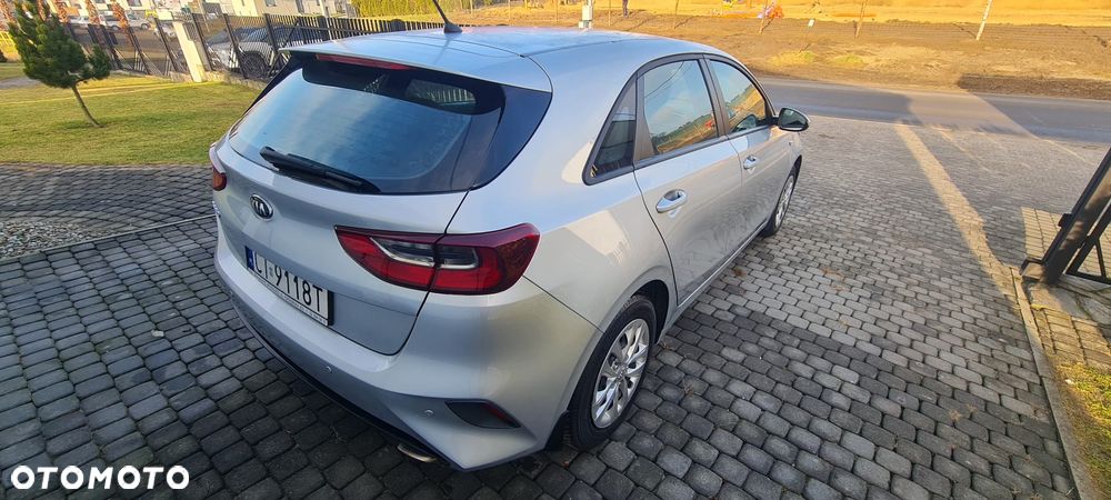 Kia Ceed 1.4 L - 4