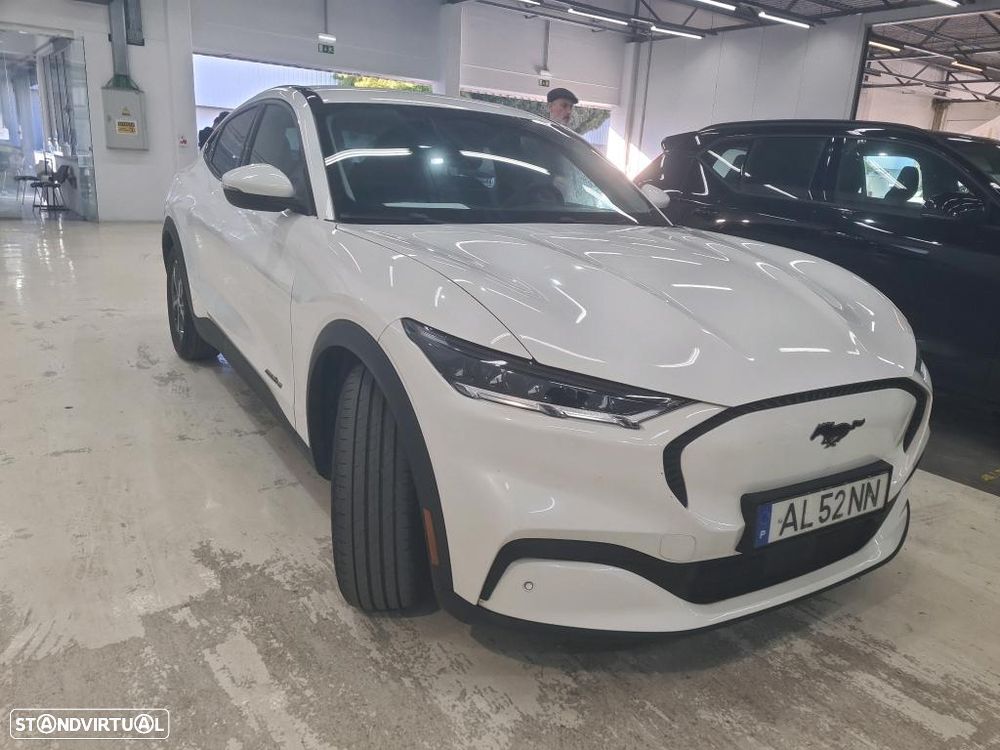 Ford Mustang Mach-E Standard - 2