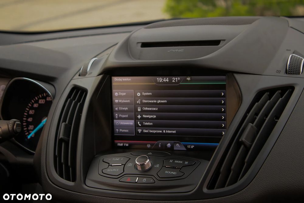 Ford Kuga 1.5 EcoBoost FWD Titanium ASS GPF - 32