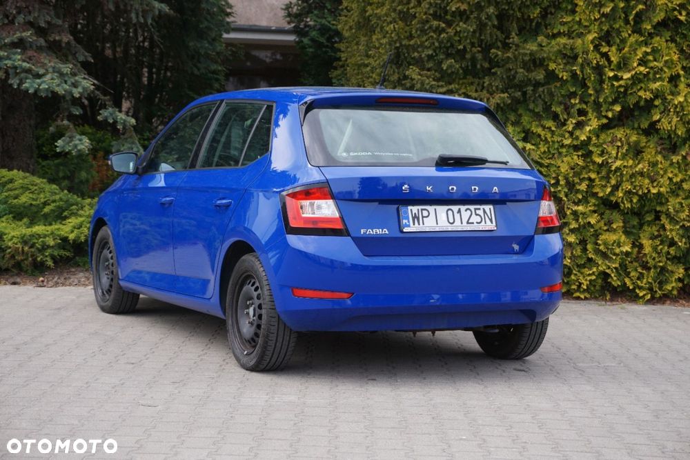 Skoda Fabia 1.0 Ambition - 8