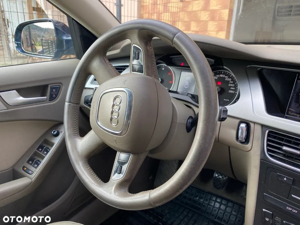 Audi A4 Avant 2.0 TDI DPF S line Sportpaket - 9