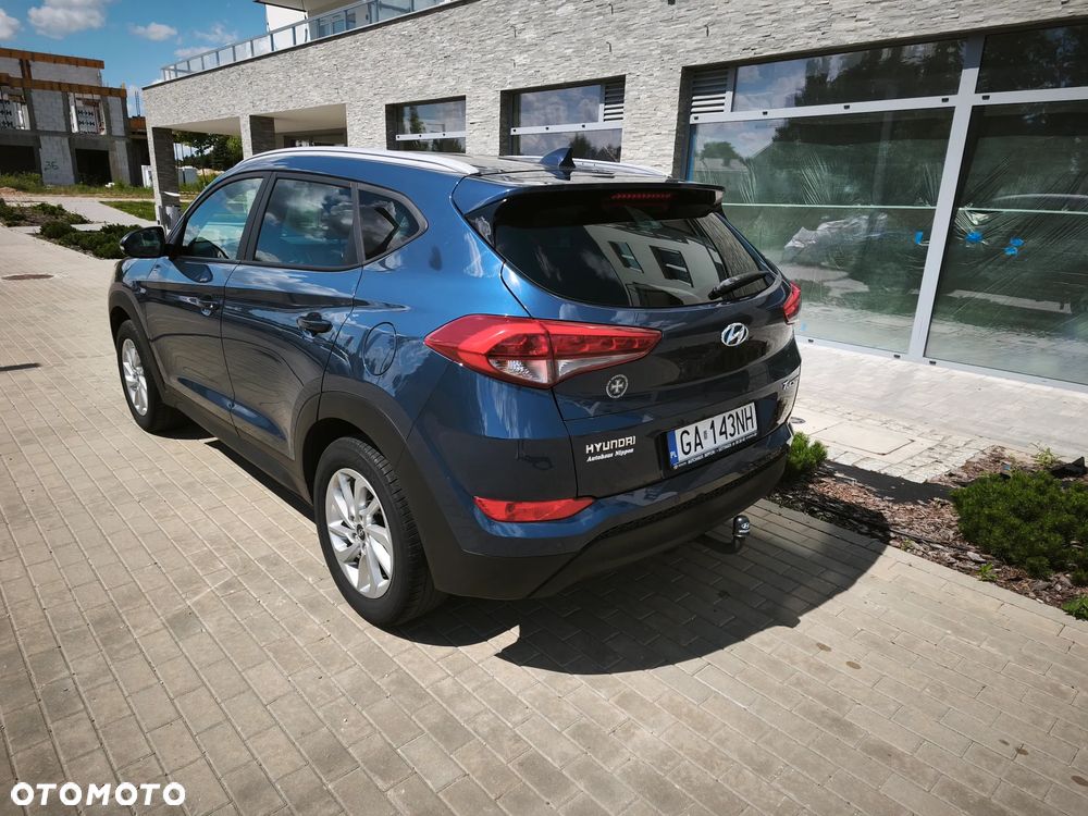 Hyundai Tucson blue 1.6 GDi 2WD Navi - 6