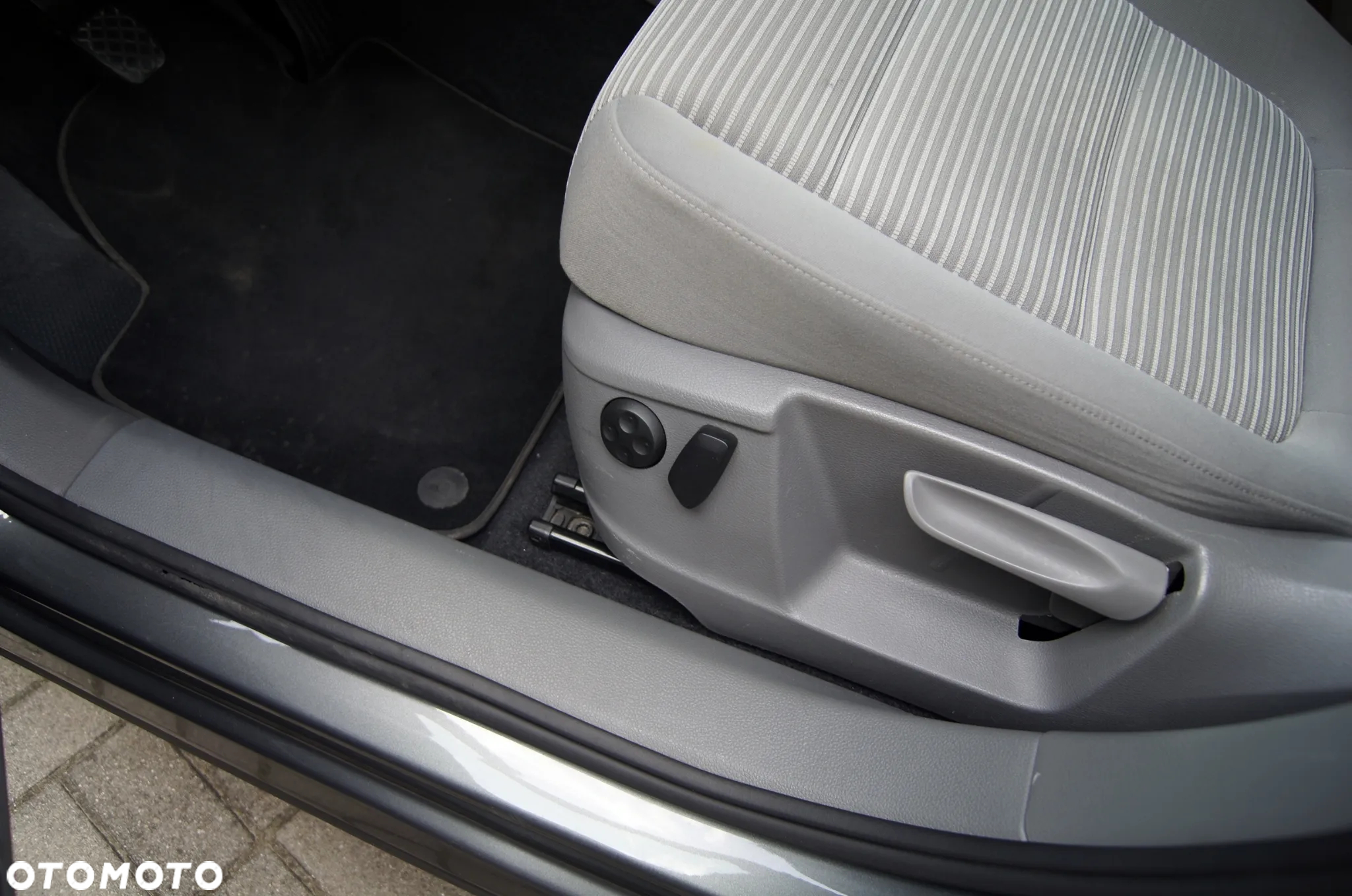 Seat Alhambra 2.0 TDI Ecomotive Style - 30