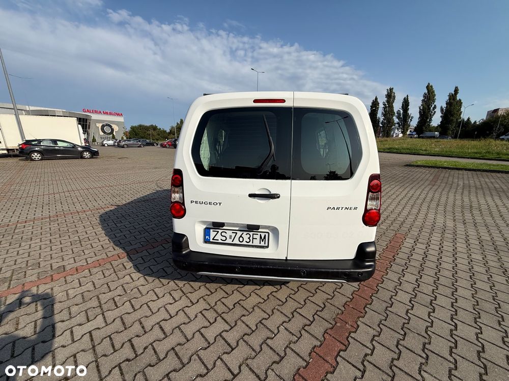 Peugeot Partner - 10