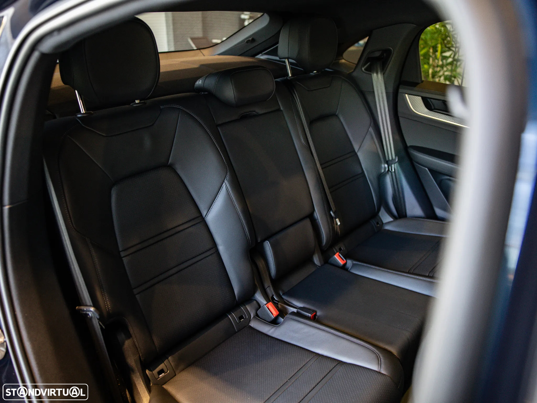Porsche Cayenne Coupé E-Hybrid - 53