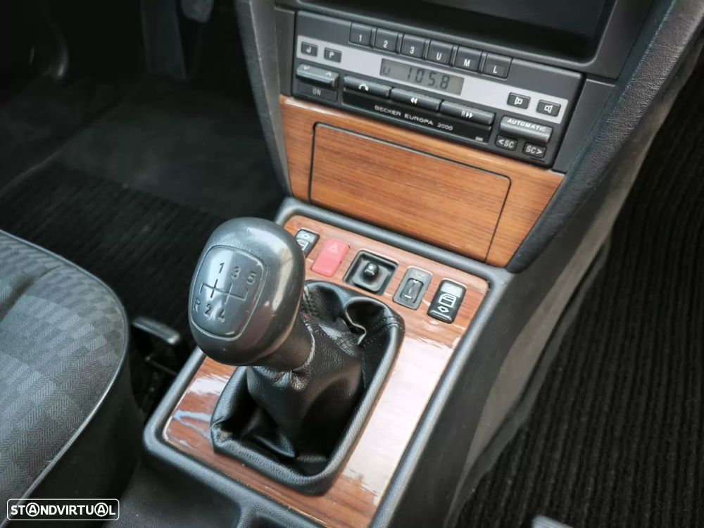 Mercedes-Benz W201 (1982-1993) 190 E 1.8 - 45