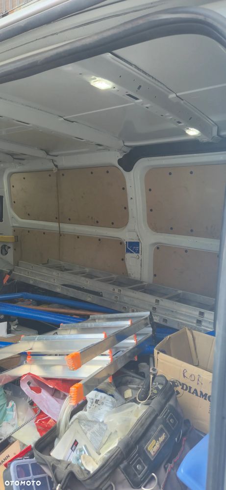 Ford Transit Custom Kombi-Van 320 L2H1 Trend - 11