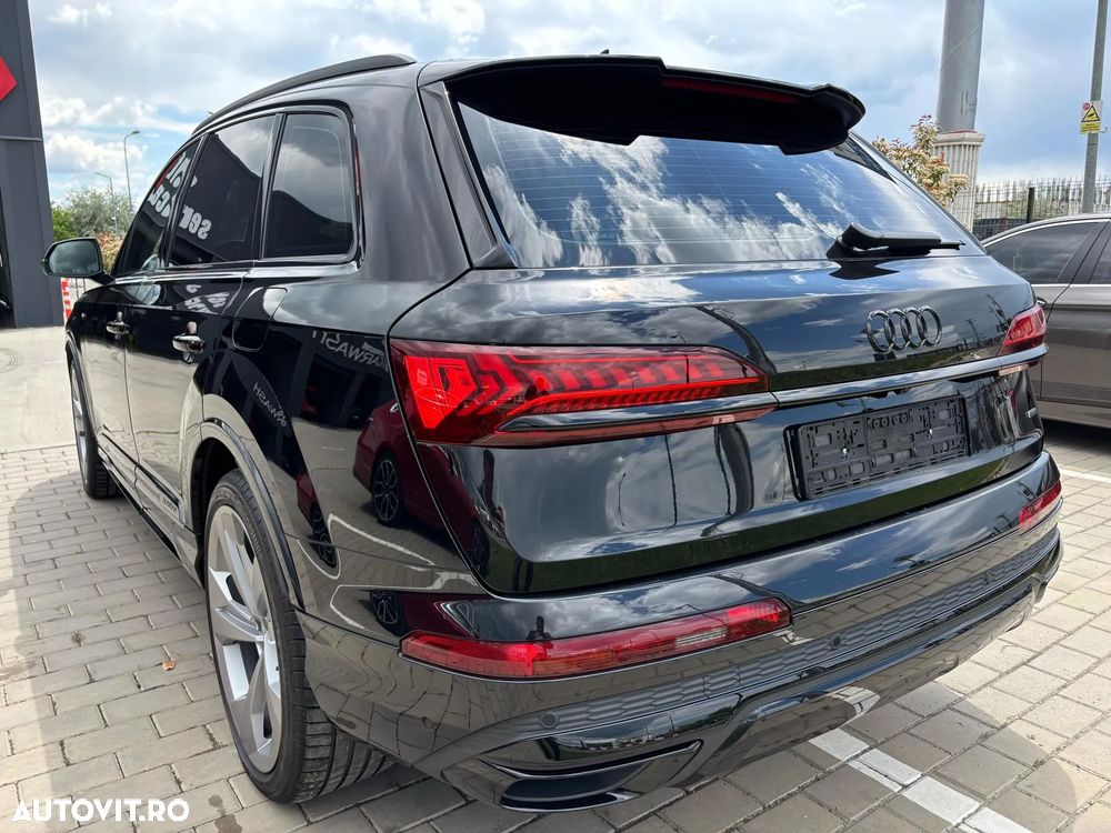 Audi Q7 3.0 55 TFSIe quattro Tiptronic S Line - 6
