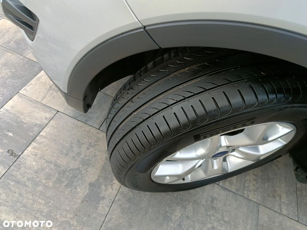 Ford Kuga 2.0 TDCi 2x4 Trend - 22