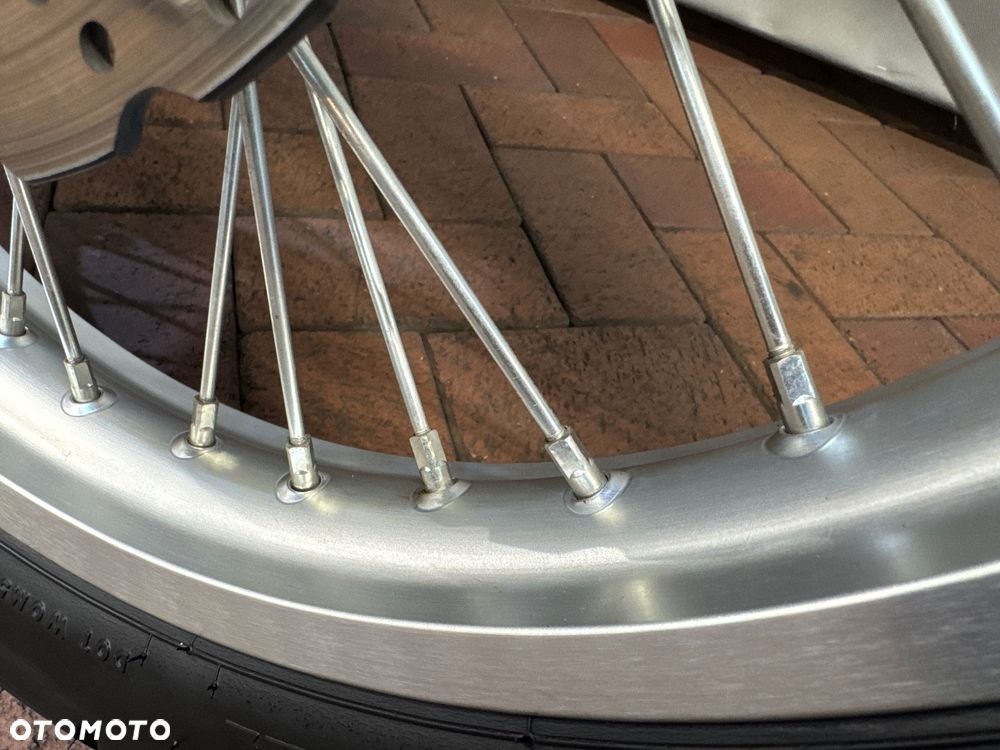 Kawasaki Versys-X 300 - 17