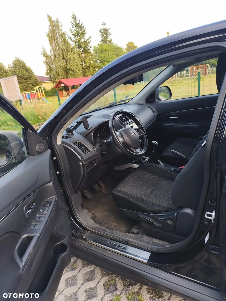 Mitsubishi ASX 1.6 Invite - 12