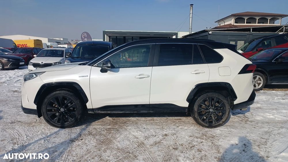 Toyota RAV4 - 9