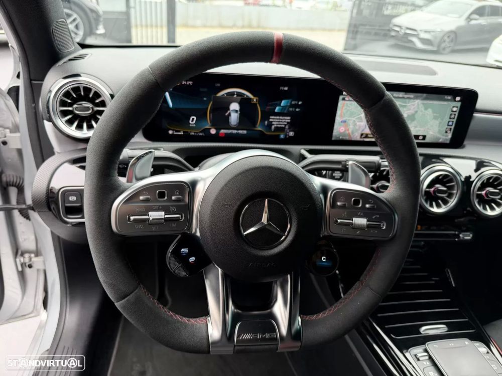 Mercedes-Benz A 45 AMG S 4Matic+ Speedshift DCT 8G - 11