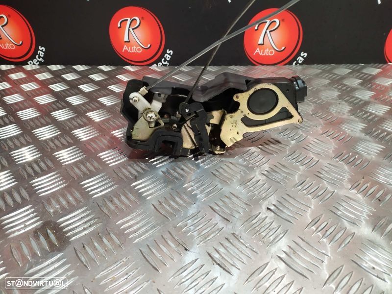 Fecho Da Porta Frente Dto Hyundai Matrix (Fc) - 5