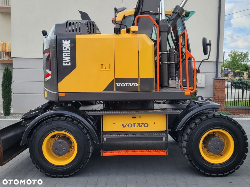 Volvo EWR150E / ROTOTILT ze szczypcami / 2018rok / - 14