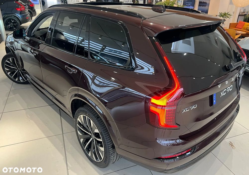 Volvo XC 90 T8 AWD Ultra Dark - 4