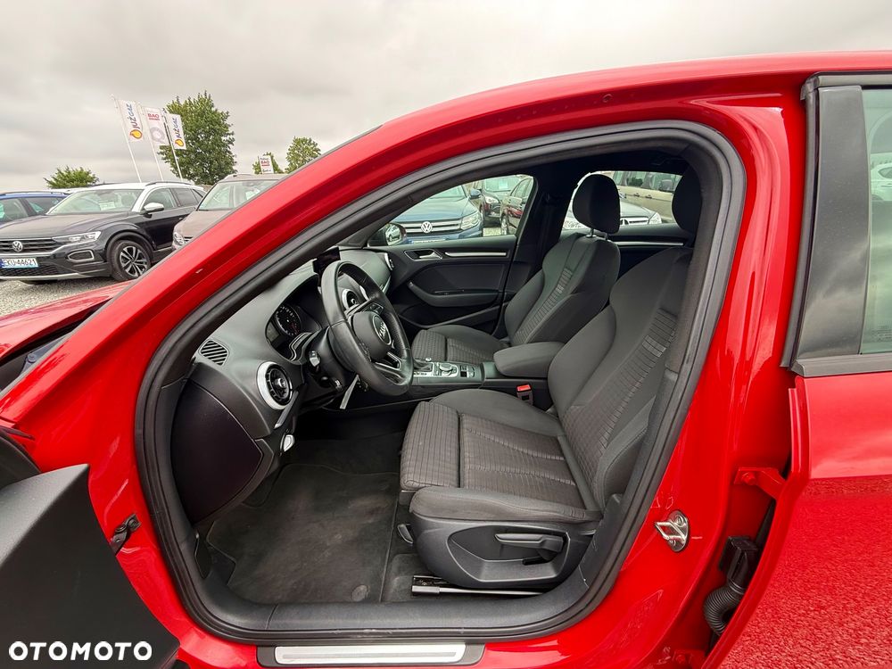Audi A3 Limousine 35 TFSI S tronic - 10
