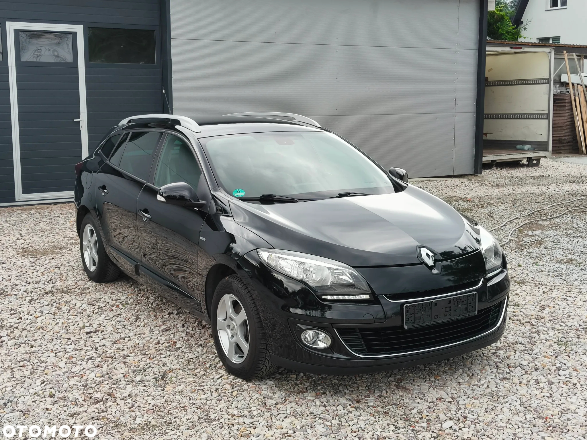 Renault Megane Grandtour TCe 130 Bose Edition - 19