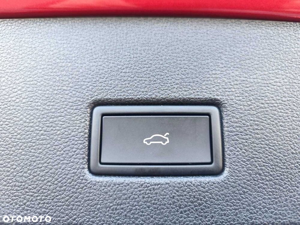 Volkswagen T-Roc 1.5 TSI R-Line DSG - 12