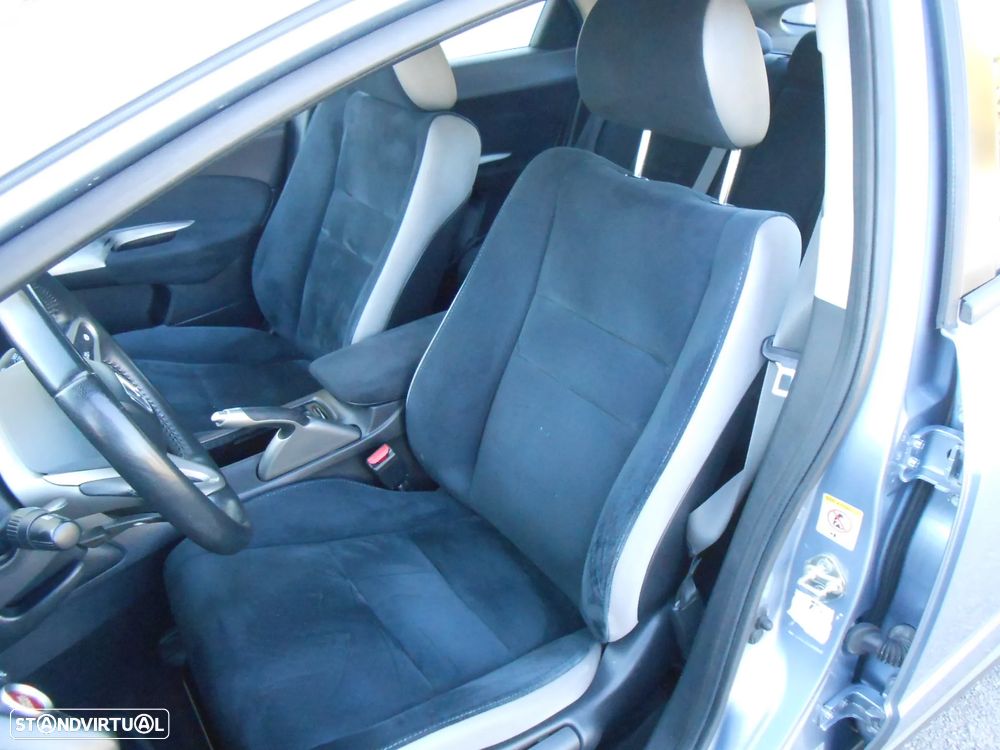 Honda Civic 1.4 Sport - 18