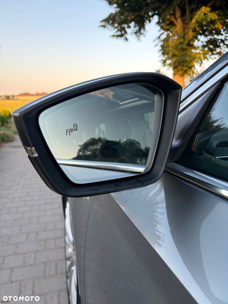 Skoda Superb 2.0 TDI 4x4 DSG L&K - 20