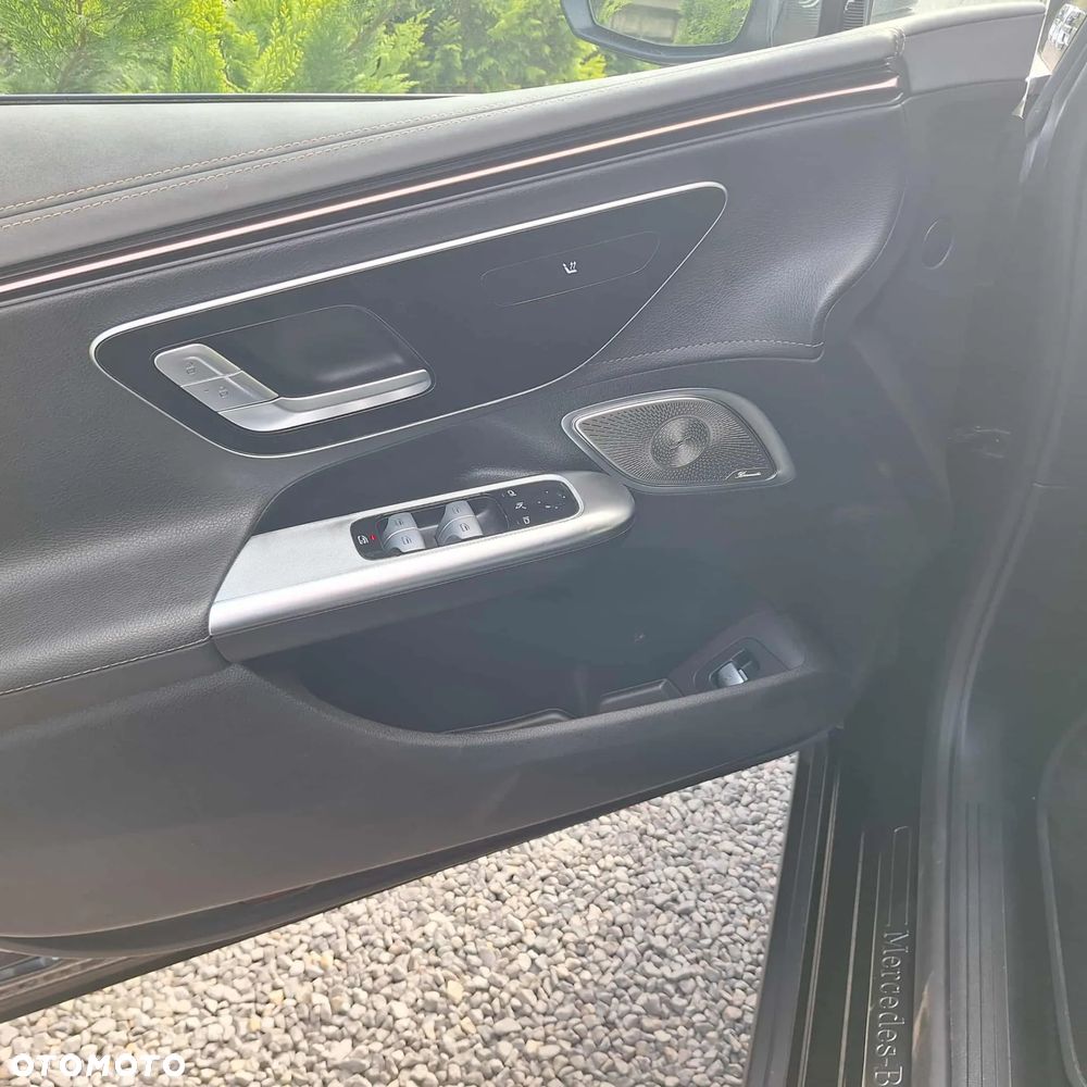 Mercedes-Benz EQE 350+ 90.5kWh Electric Art - 13