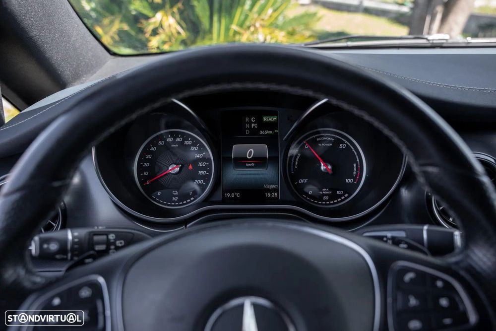 Mercedes-Benz EQV 300 - 13