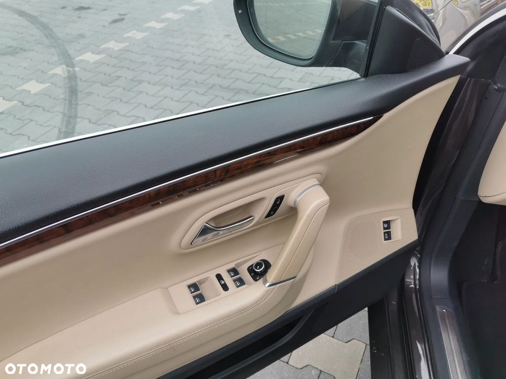 Volkswagen CC 2.0 TDI DPF BMT - 25