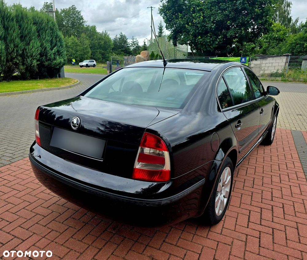 Skoda Superb 1.8 Turbo Classic - 5