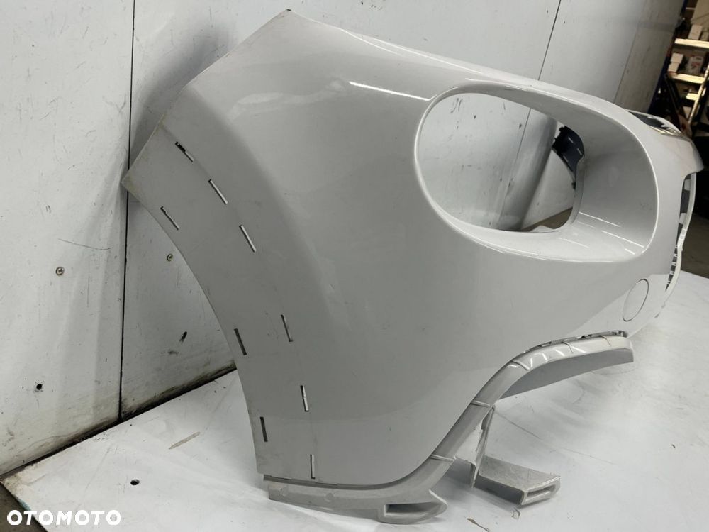 Zderzak przedni Citoren C3 III 3 16-20r. Przedlift przód 9813378877 - 3