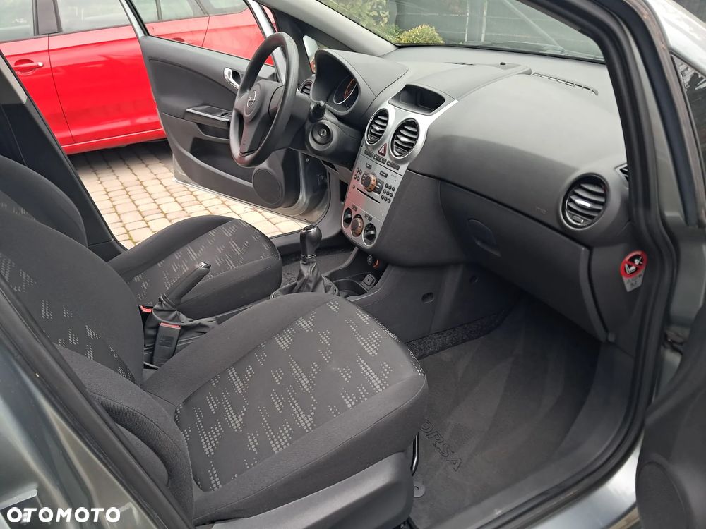 Opel Corsa - 11
