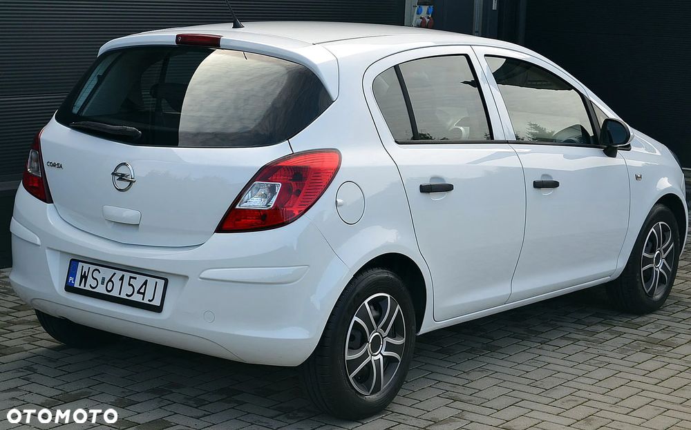Opel Corsa 1.2 16V Edition / Active - 6
