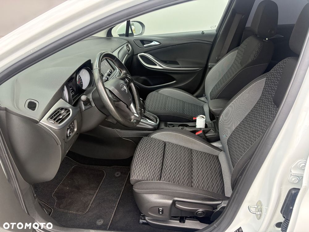 Opel Astra - 16