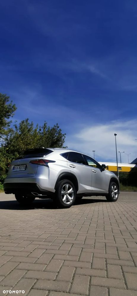 Lexus NX 200t - 4