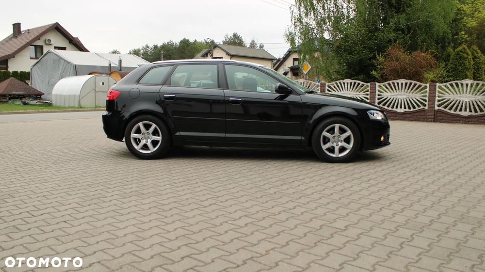 Audi A3 Sportback 1.6 TDI Attraction - 19