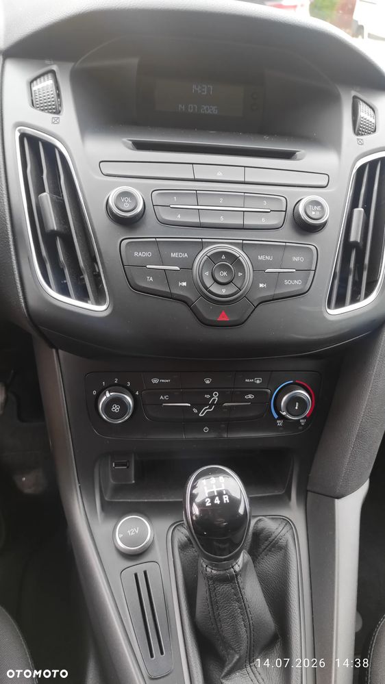 Ford Focus 1.6 Trend - 10