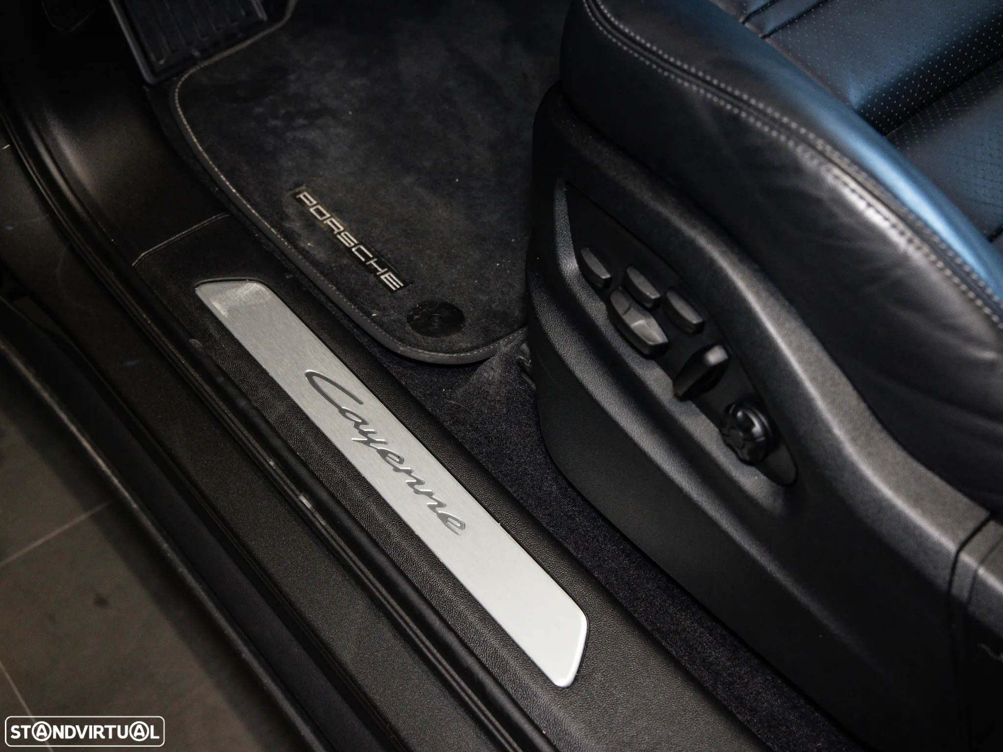 Porsche Cayenne Coupé E-Hybrid - 29