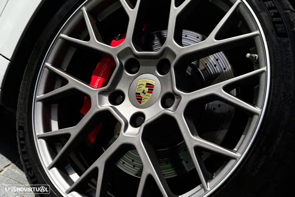 Porsche 911 (992) Carrera 4S PDK - 10