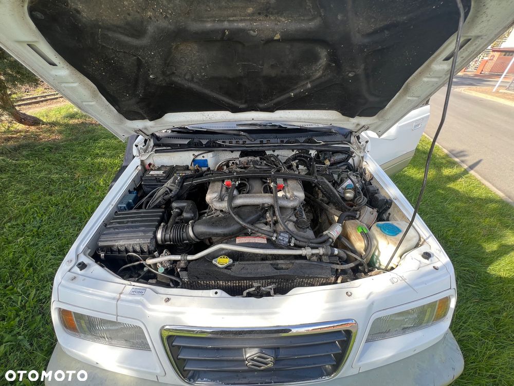 Suzuki Vitara 2.0 V6 Long - 6