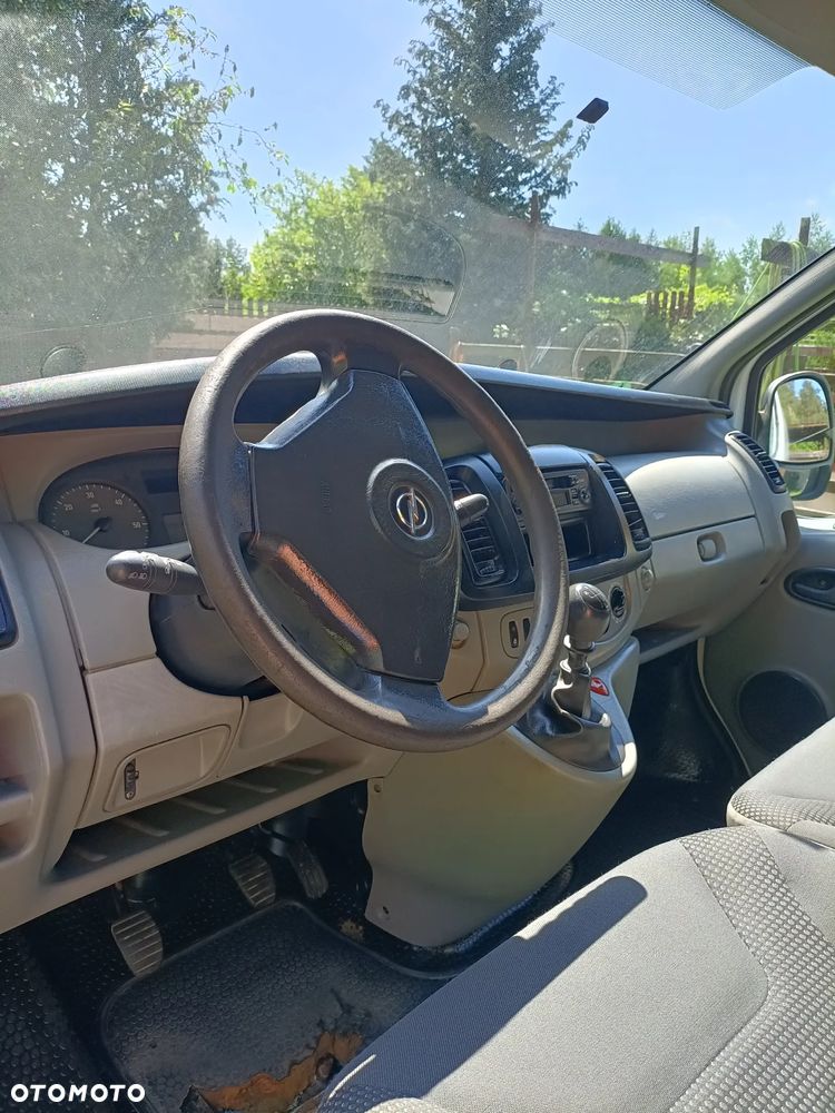 Opel Vivaro - 6