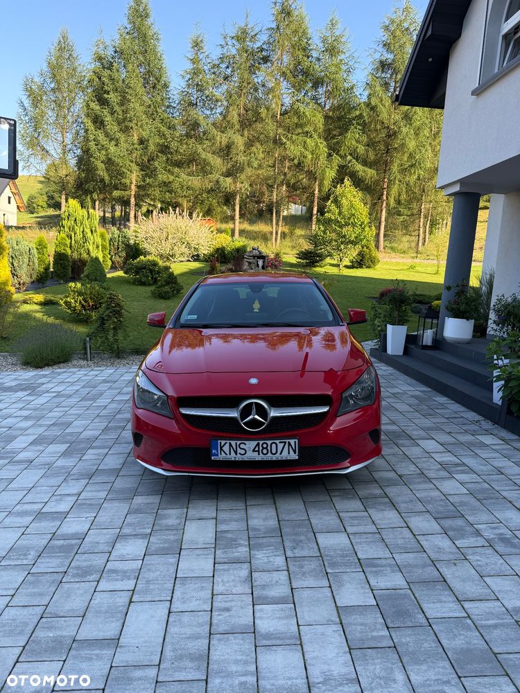 Mercedes-Benz CLA - 2