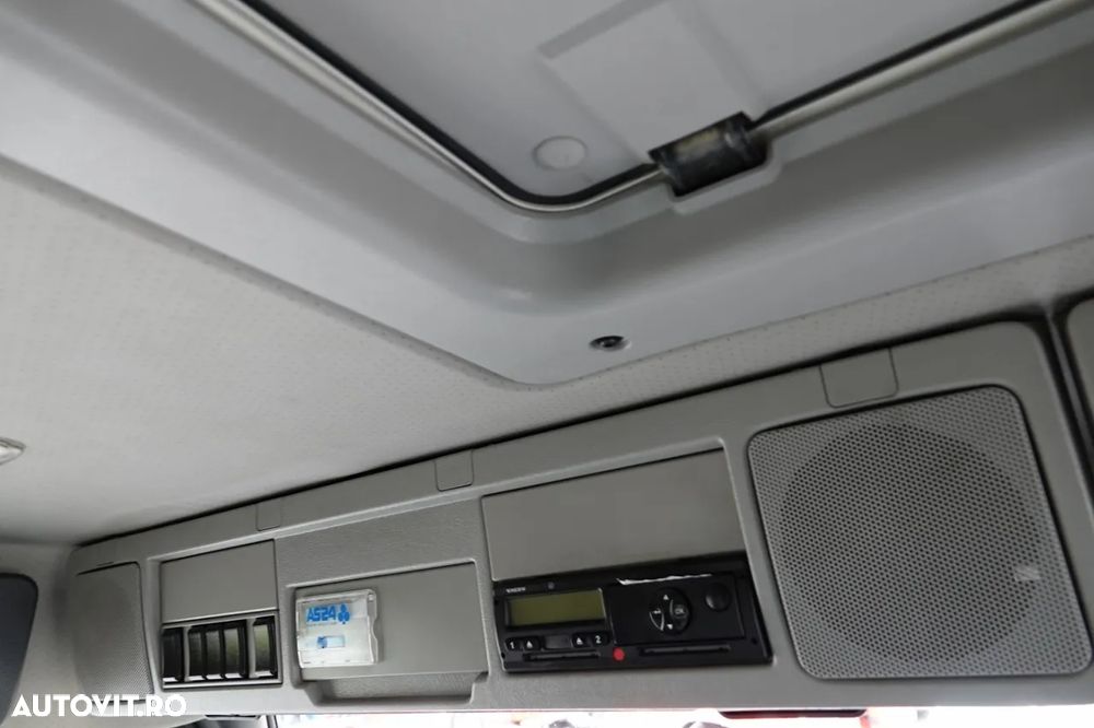 Volvo FM 380 / FULL ADR / LOW KILEAGE / IMPORTAT - 30