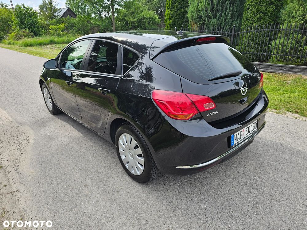 Opel Astra - 31