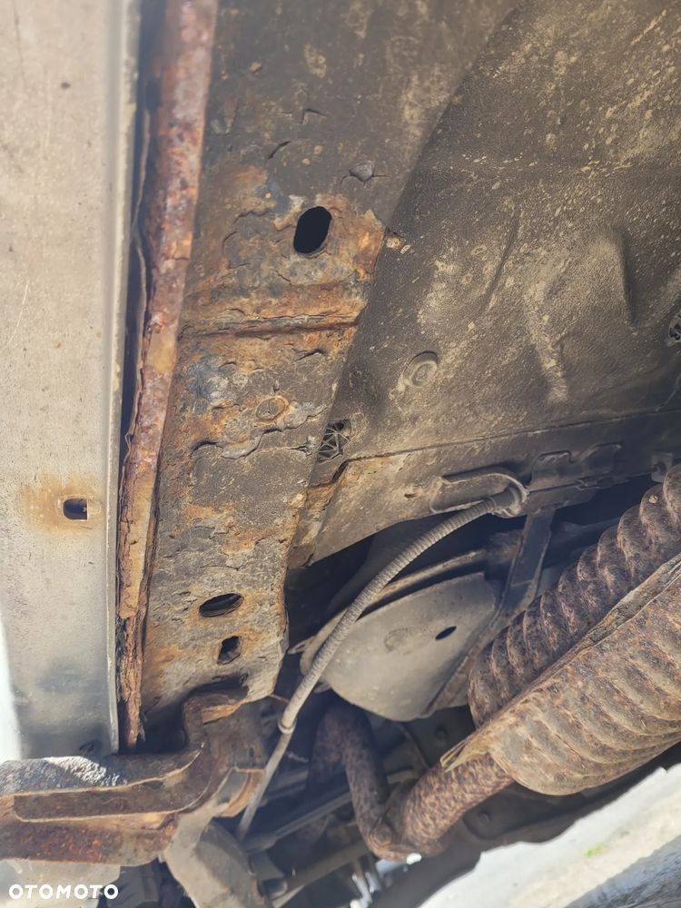 Ford Maverick 3.0 V6 Limited - 10