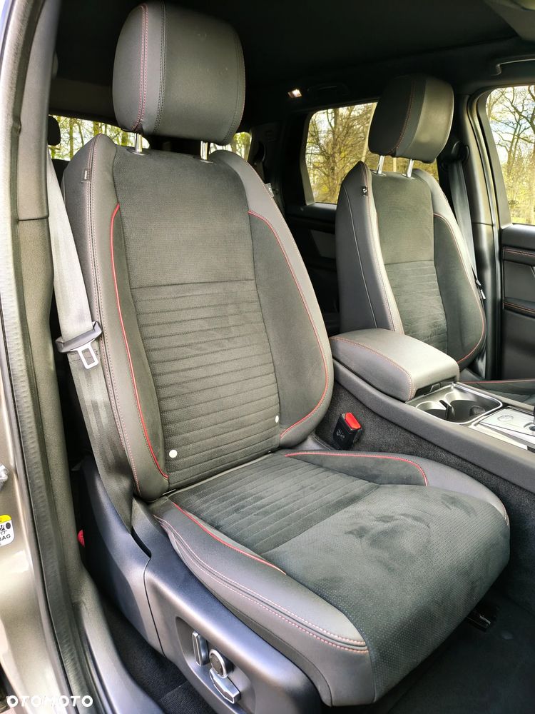 Land Rover Discovery Sport 1.5 P300e PHEV R-Dynamic HSE - 27
