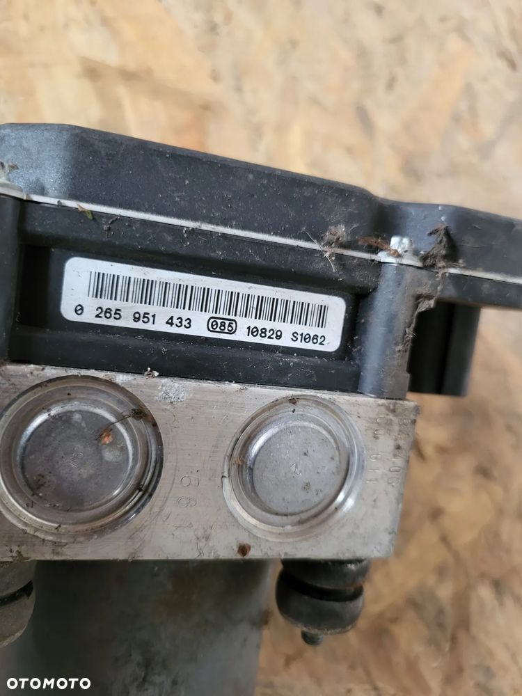 Pompa ABS Peugeot 3008 I - 3