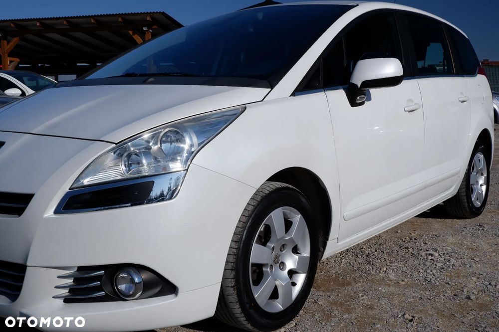 Peugeot 5008 HDI FAP 110 EGS6 Tendance - 35