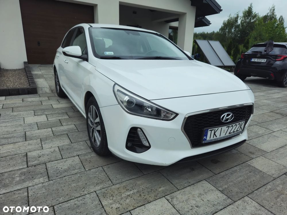 Hyundai i30 1.4 Classic + - 6