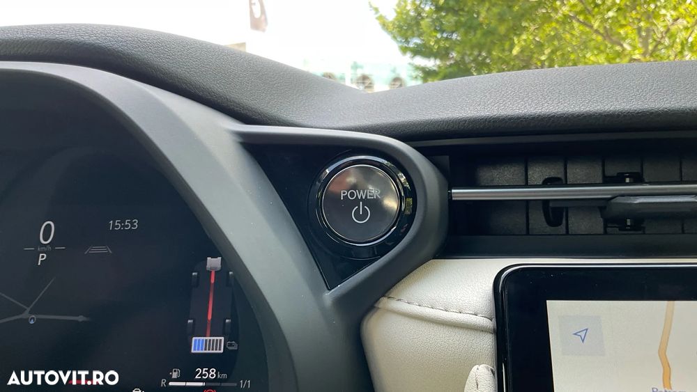 Lexus LBX 1.5 HEV 4x2 CVT Elegant - 37