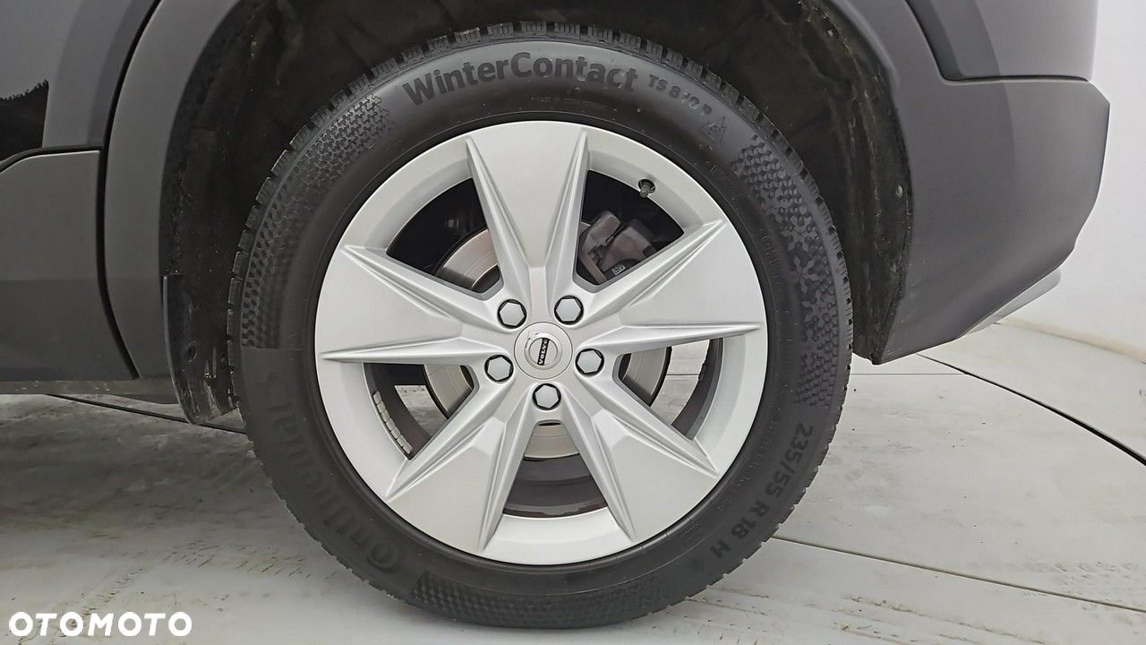 Volvo XC 40 B3 Core - 26